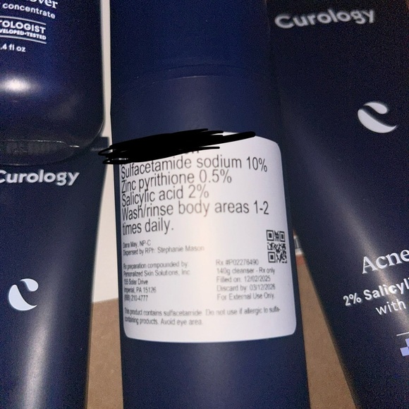 Curology Skincare Set - Value $350 - Picture 9 of 9